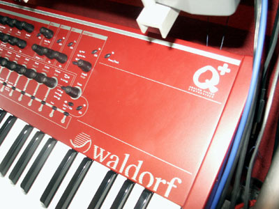 Waldorf Q+ synthesizer logo