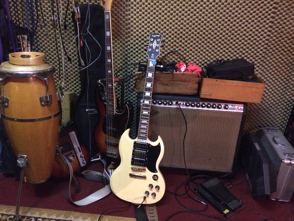 Studio-guitars