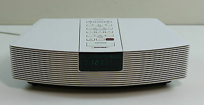 White-BOSE-Wave-Radio-AWR1-1W-AM-FM-Radio-Alarm.jpg