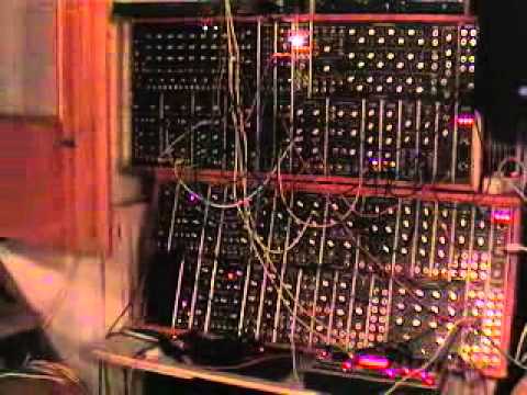 Happy Knobbing 2006, Part 3 - modular synthesizer meeting