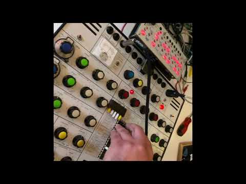 EMS Synthi A + Korg SQ1 Sequencer potabellabaz - Minidemo Audio