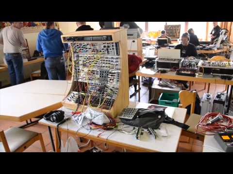 Happy Knobbing 2013 Modular Synthesizer Meeting, Fischbach, Germany - Music: Moogulator