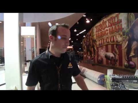 NAMM 2014: Behringer Motor 61 - Moving Faders On a Keyboard