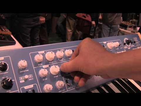 NAMM 2015: Vermona 14 Mono Synthesizer