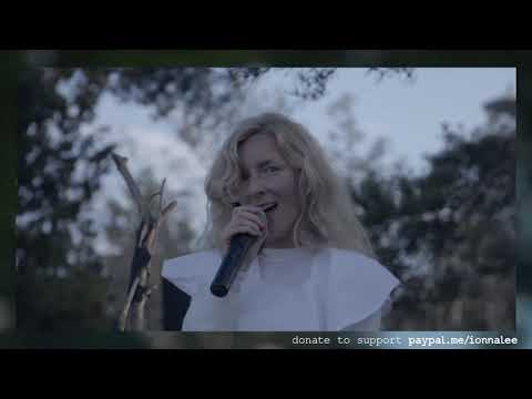 ionnalee iamamiwhoami; KONSERT (live 2020)