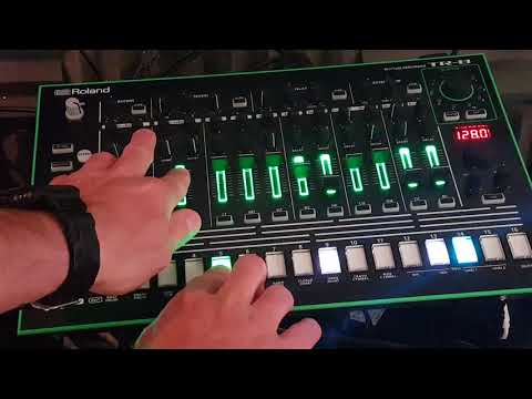 Roland 808 Day 2018 - TR8/TR8S New STEP LOOP Function - Free Update