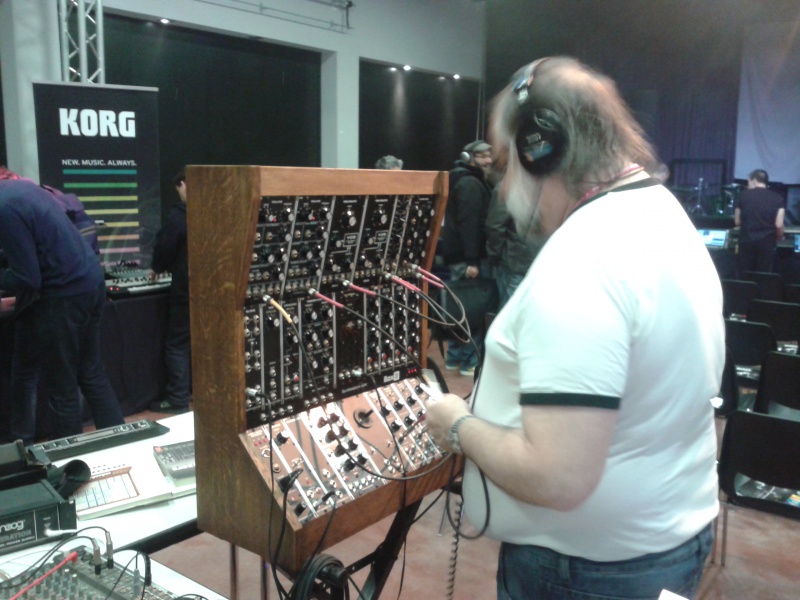 Forum • 18.-20.4.2014 Nantes, Synth Fest