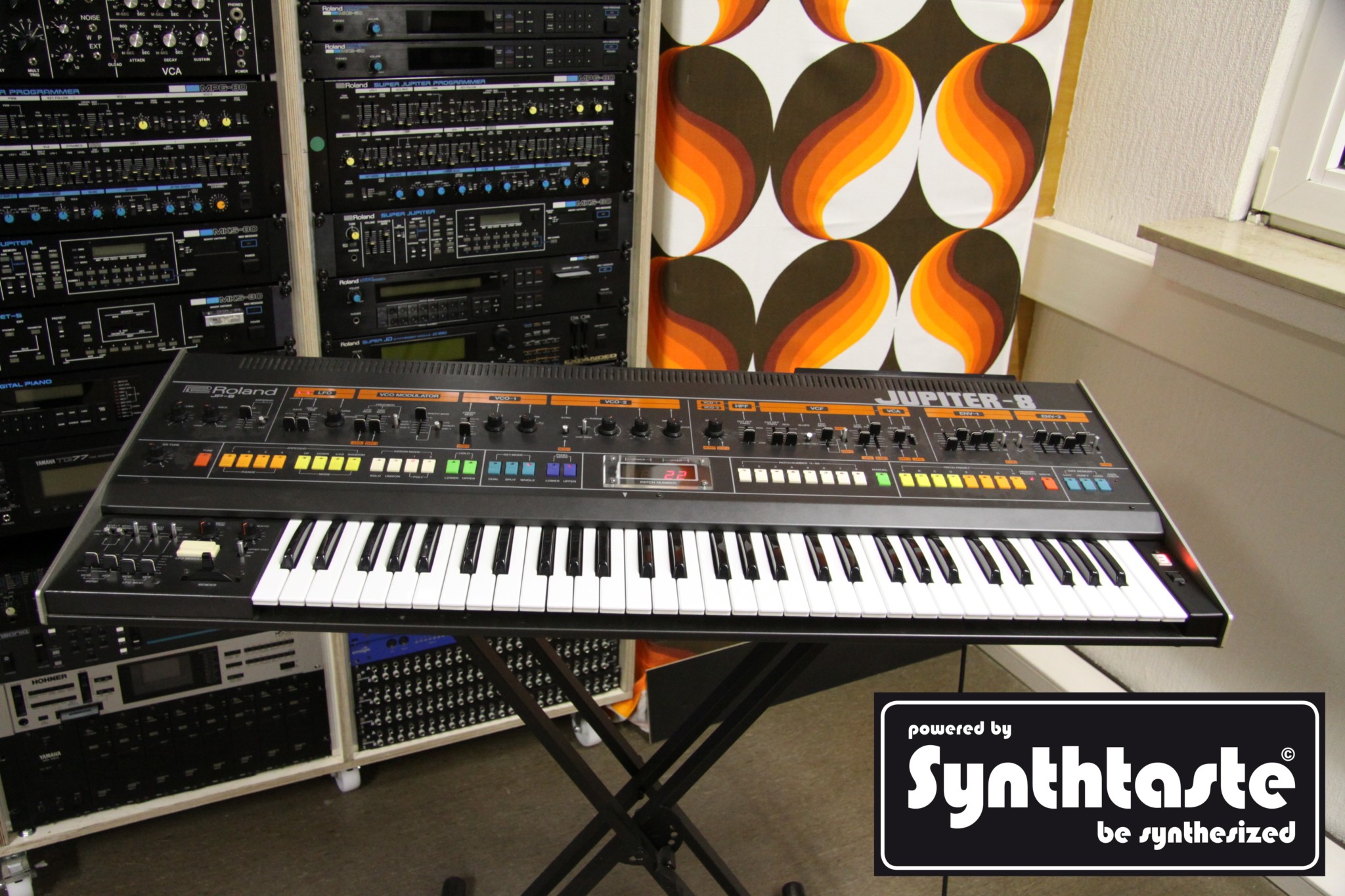 Jupiter 8 Synthtaste Speicher