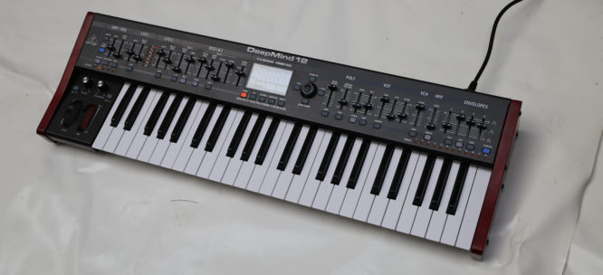 Behringer Deep Mind 12