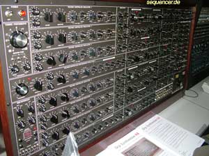 GRP A8 synthesizer