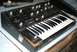 synthesizer + sequencer kirovski 