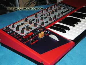 Clavia NordLead2x synthesizer