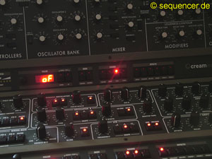 Creamware System 1200 = Pro12 + Minimax System 1200 = Pro12 + Minimax synthesizer