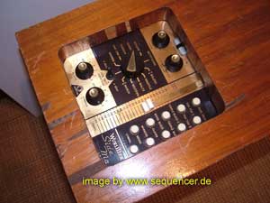 Wurlitzer Sideman synthesizer