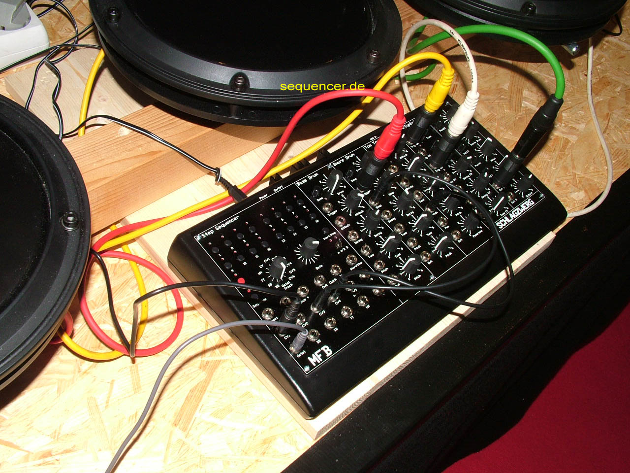 MFB Schlagzwerg synthesizer