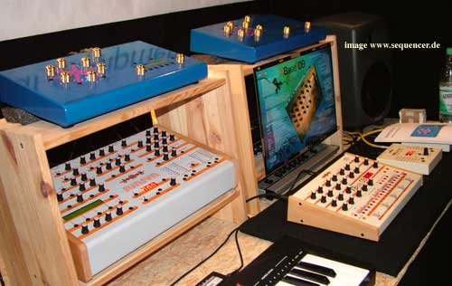 JoMoX ResonatorNeuronium synthesizer