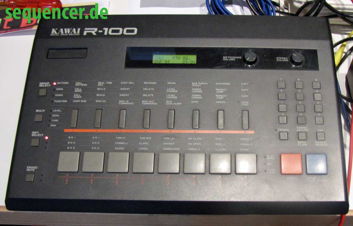 Kawai R100, R50 synthesizer