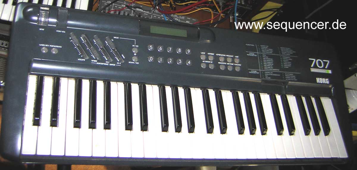 Korg 707 synthesizer