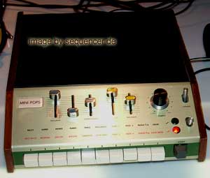Korg Minipops7 synthesizer