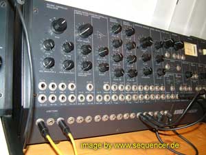 Korg MS50 synthesizer