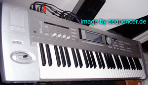 Korg Triton, TritonLE synthesizer