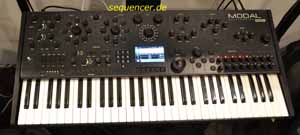 Modal 008 synthesizer