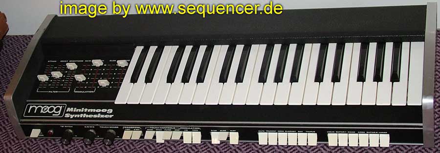 Moog Satellite synthesizer