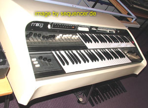 Moog cdx synthesizer