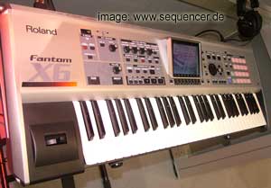 Roland Fantom X6 Roland Fantom X6 synthesizer