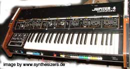 roland jupiter 4 synthesizer