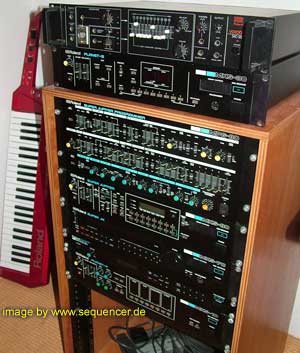 Roland S10, S220, MKS100 synthesizer