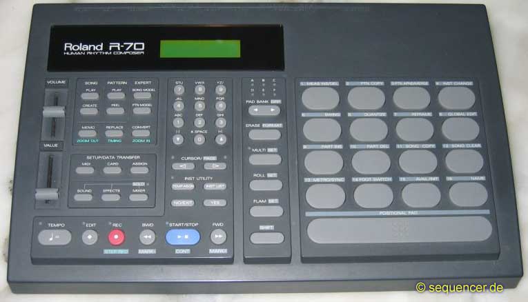 Roland R70 synthesizer