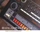 Roland TR808 drumcomputer mit lauflicht