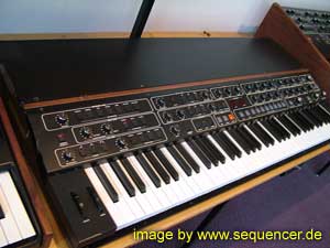 Sequential Circuits T8 synthesizer