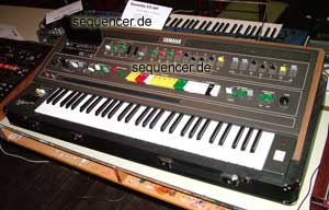 Yamaha CS60 Yamaha CS-60 synthesizer