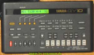Yamaha QY10 synthesizer