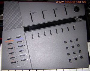 Yamaha YS200, TQ5 synthesizer