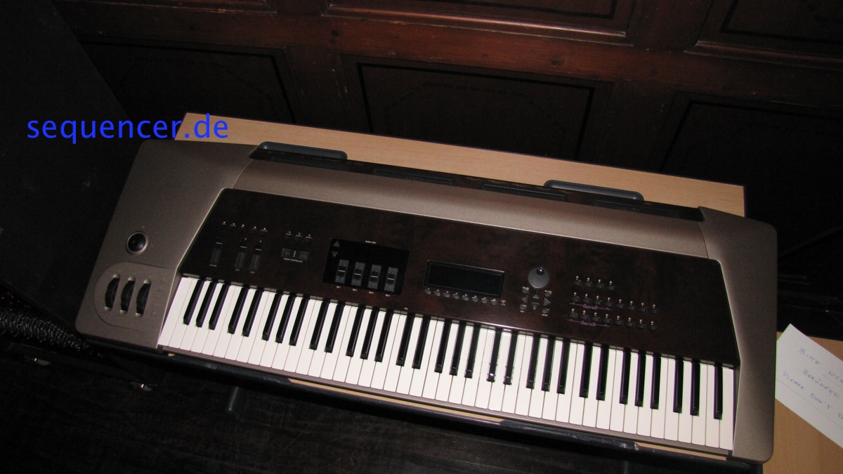 Yamaha VP1 synthesizer