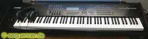 Yamaha S90ES Yamaha S90-ES synthesizer