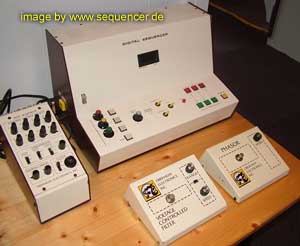 Image:Oberheim_sequencer_l.jpg