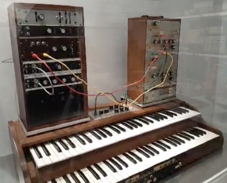 Datei:MoogModular.jpg