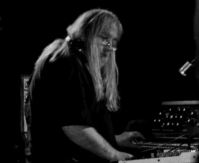 2006 -Bernie Live 2 sw.webp