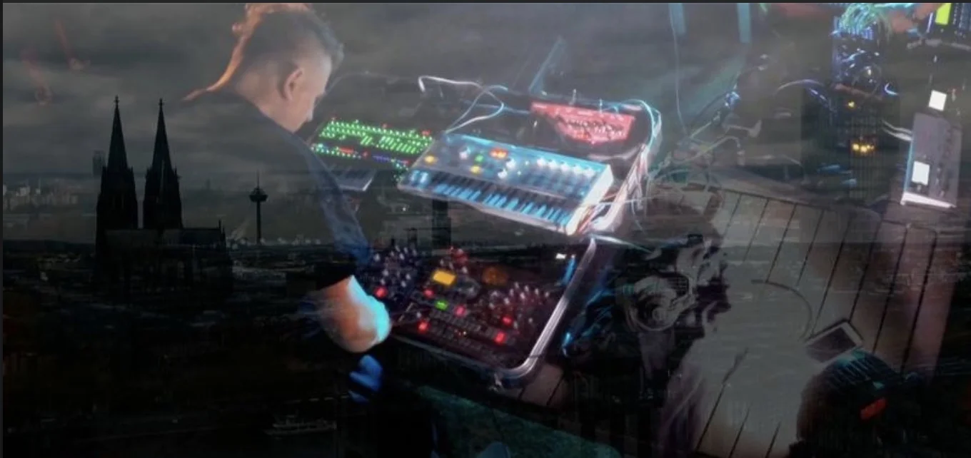 Bildschirmfoto 2020-11-23 um 12.18.33.jpg