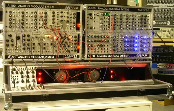2010-02-06_the-whole-eurorack-possee_s.webp