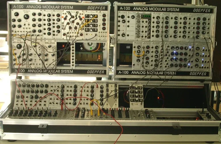 Eurorack-Modular-2010-05-24.webp