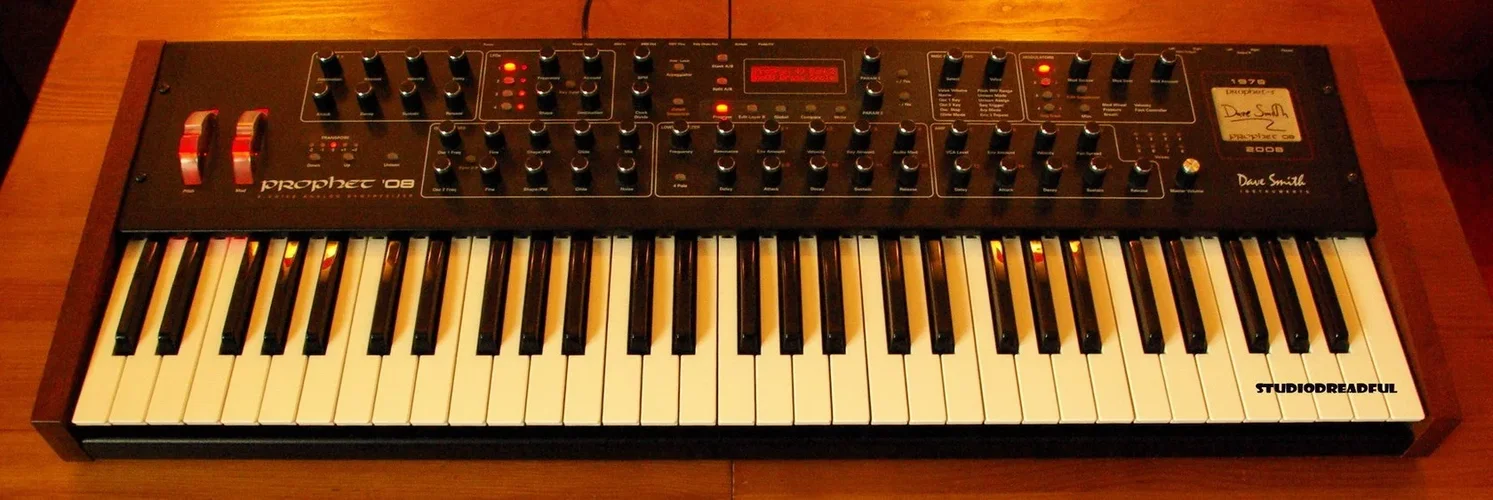 Dsi Prophet 8 SE from studiodreadful b.webp