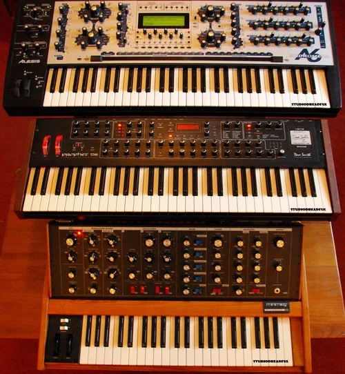 A6+Prophet8+Moog os c.webp