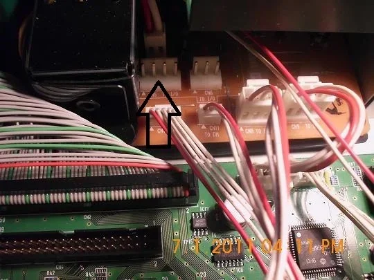 Yamaha SU 700 Netzteil 1.webp