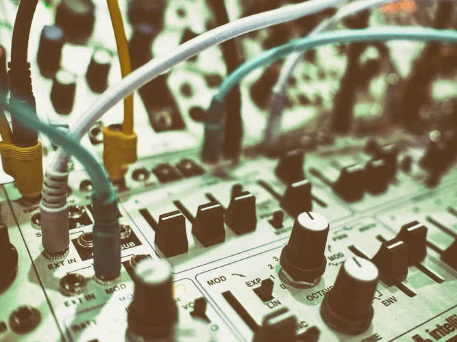 thinking woods (1 von 1)-7.webp