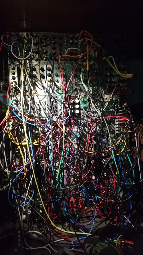 Romgk.webp Romgk.webp